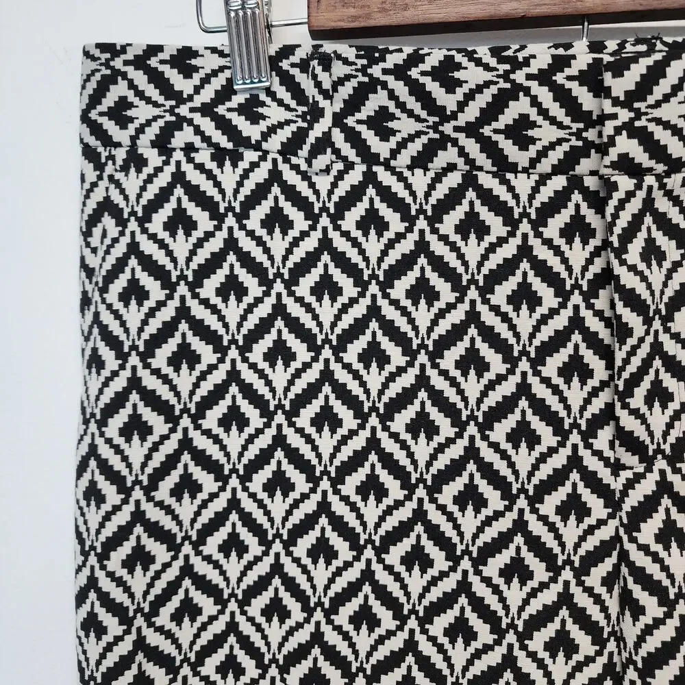 Banana Republic Womens Geo Hampton Crop Pants Size 12 Black Ecru Flat Front